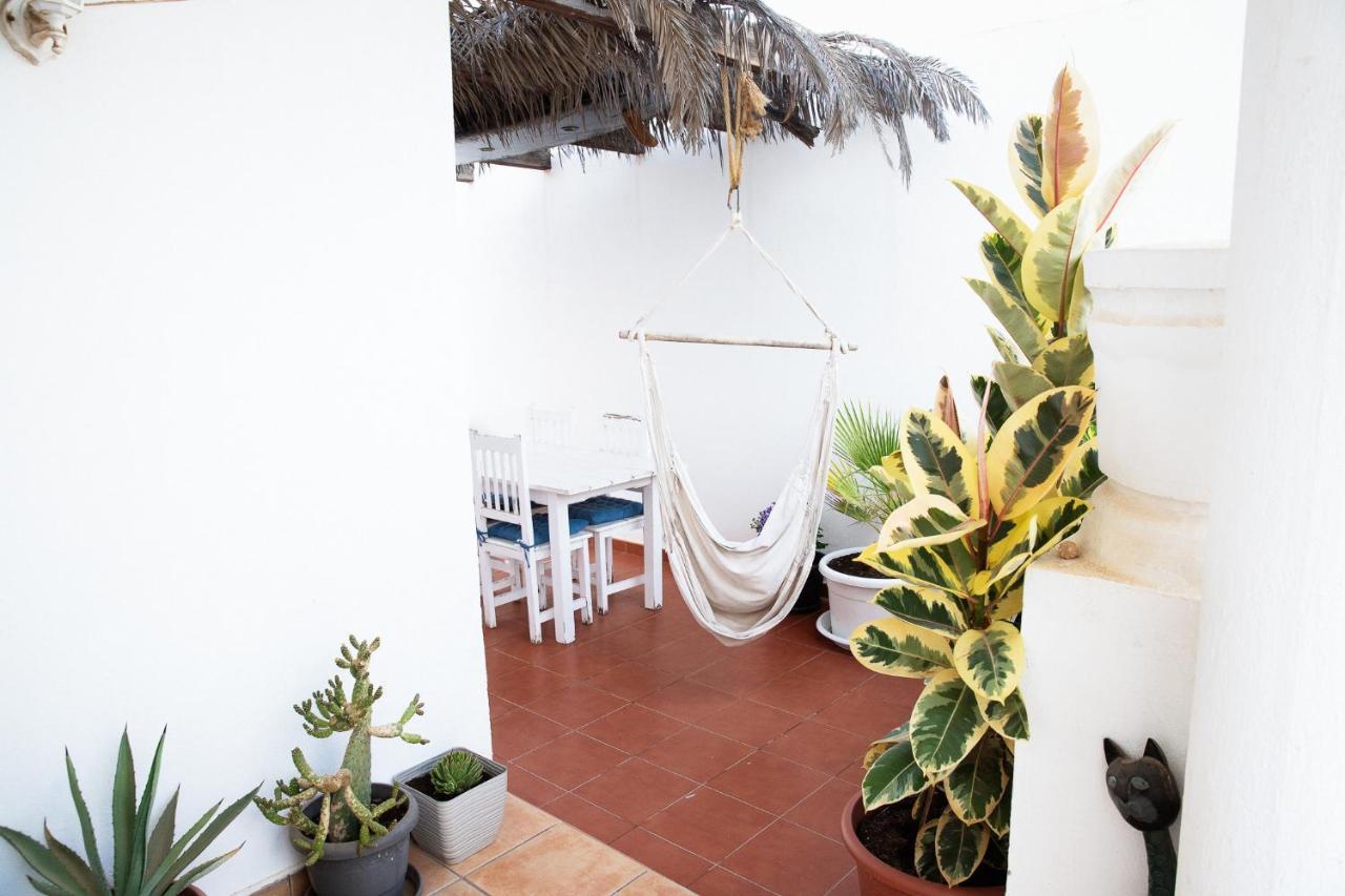 Surf Dream Surfhouse Hostel Corralejo Exterior photo