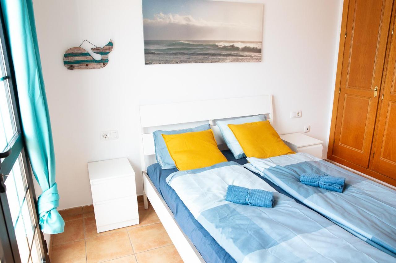 Surf Dream House Hostel Corralejo Exterior photo